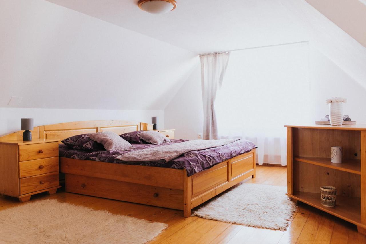 Lotus Apartman Appartement Odorheiu Secuiesc Buitenkant foto
