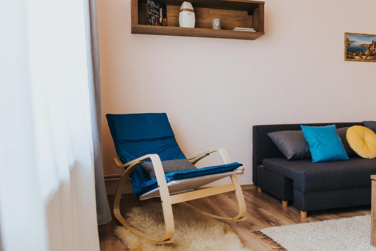 Lotus Apartman Appartement Odorheiu Secuiesc Buitenkant foto